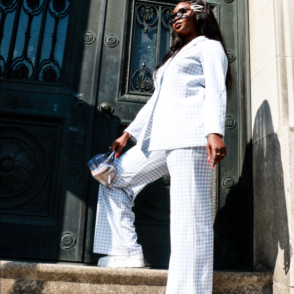 Baby blue picnic print two piece pantssuit